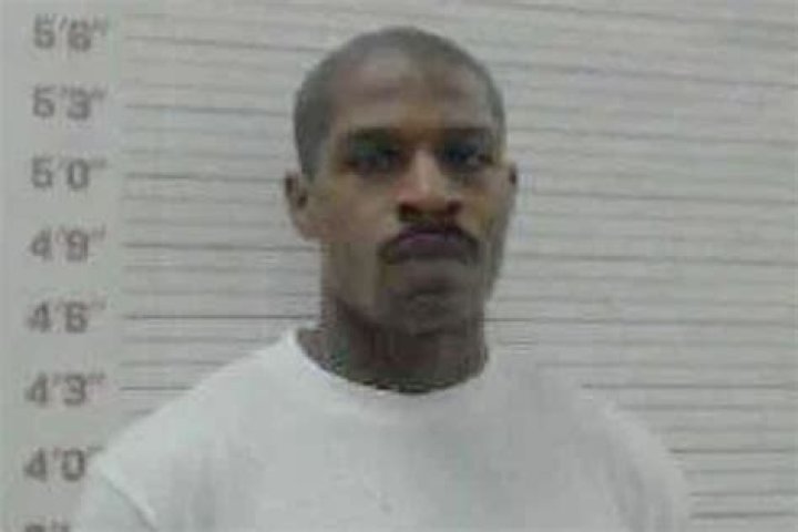 Was Rashad Jamal White Arrested? Vontoocut Charges and Mugshots On Twitter