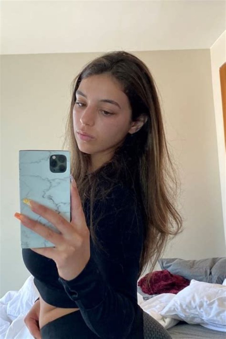 
WATCH: Ambsofficialxo (Amber Ajami) OnlyF Leaked Video Leave Reddit Scandalized 