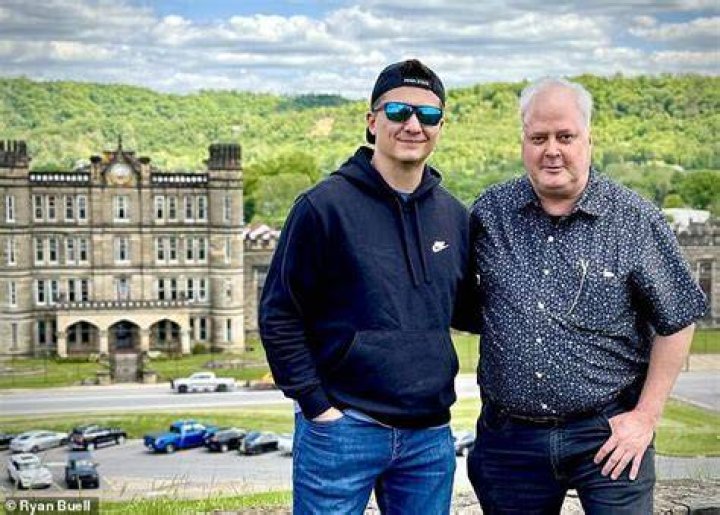 What happened to Ryan Buell? Bio: Arrested, Married, Cancer, Net Worth, Boyfriend
