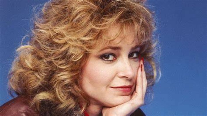 What is actress Lisa Eilbacher doing now? Her Bio: Net Worth, “An Officer and a Gentleman”, Family, Divorce, Dating