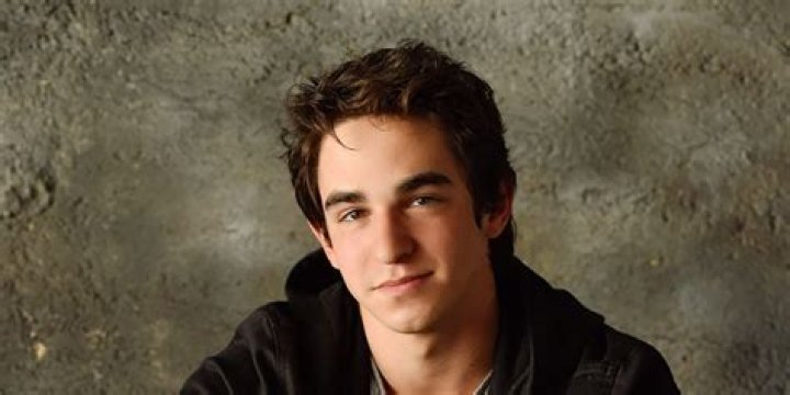 
What is Zachary Gordon doing now? Age, Net Worth, Girlfriend 