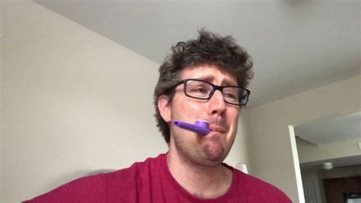
Where is Brett Ambler (Kazoo Kid) today? Wiki Bio, age, meme, dating 