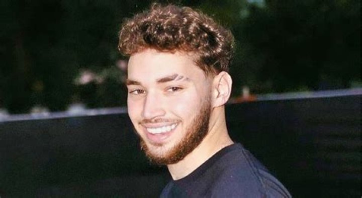 
Who Are Adin Ross Parents? Sister Naomi Ross And Family 