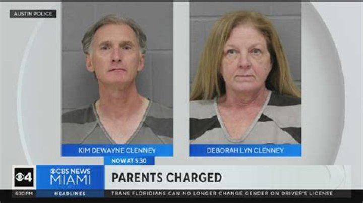 
Who Are Courtney Clenney Parents? The Model Was In Hawaii During Her Arrest For Boyfriend’s Murder 