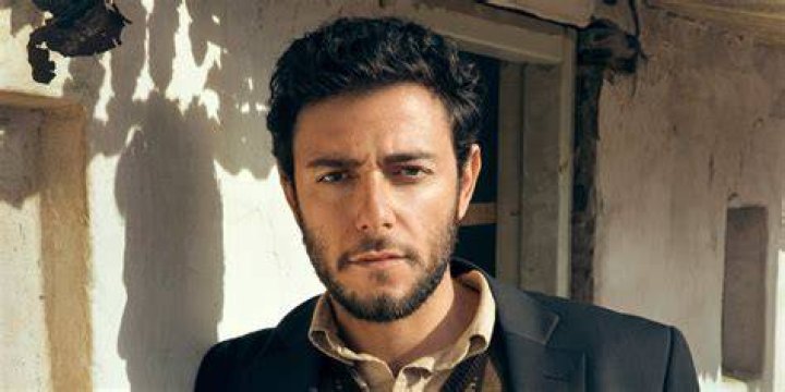 
Who is Deborah Brown’s boyfriend, actor Hadi Tabbal from “The Brave”? His Wiki: Nationality, Married, Net Worth, Age, Family 