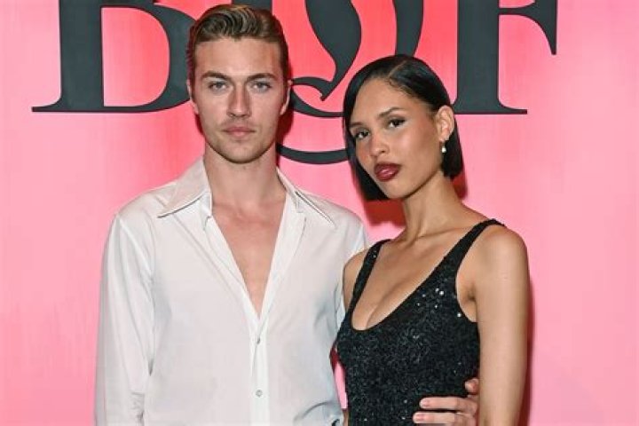 Who Is Ella-Rae Smith? Age Boyfriend Parents And Ethnicity