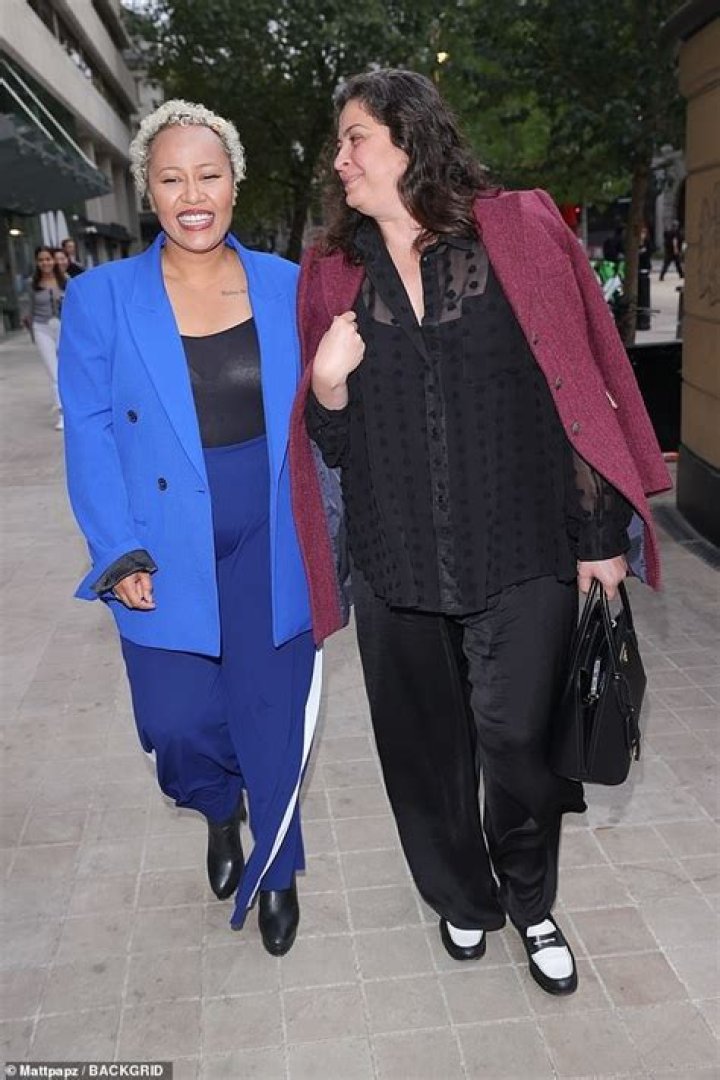 Who Is Emeli Sande Girlfriend? Singer Beamed As She Confirmed Her Dating Partner Is A Female Pianist