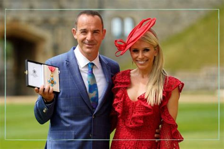 
Who Is Katie Thistleton Husband? Wedding Pictures Of BBC Morning Live Presenter On Instagram 