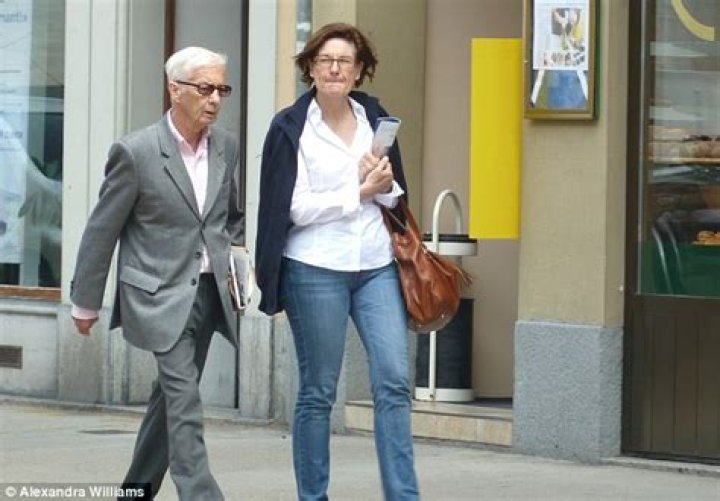 
Who Is Lady Barbara FitzGerald? Lester Piggott Had An Affair With Her At Age 77- Where Is She Now? 