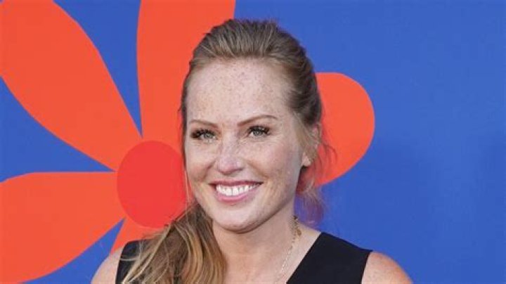 
Who Is Mina Starsiak From Good Bones? Facts You Did Not Know About The Actress 