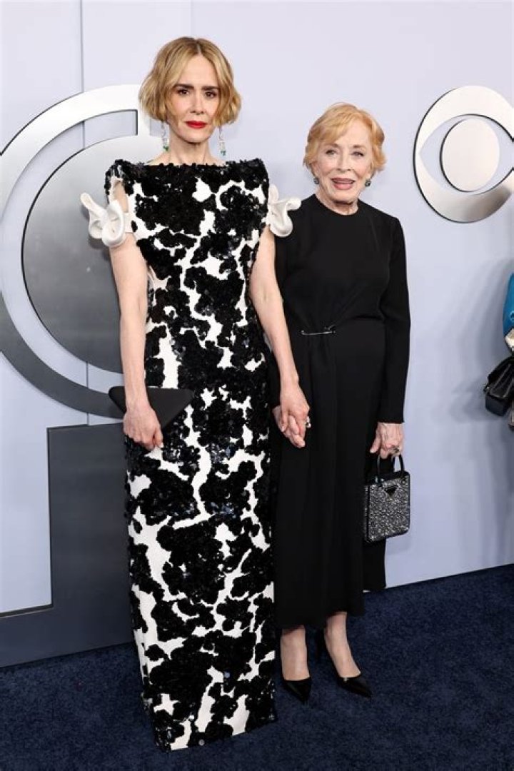 Who Is Sarah Paulson? Meet The Stunning Friend Of Pedro Pascal!
