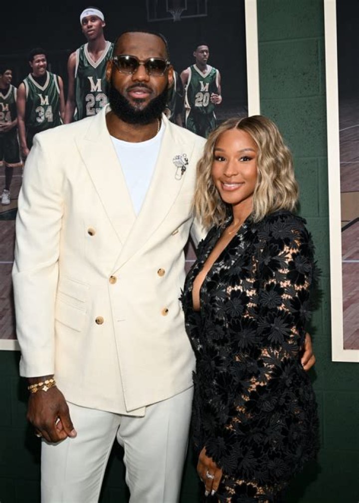 
Who Is Serge Ibaka Wife? LA Clippers NBA Player Married Life And Family 