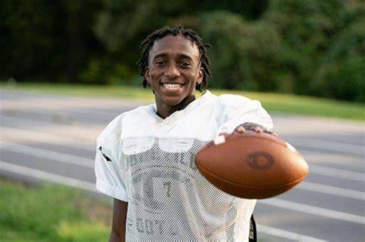 
Who was Philstavious Phil Dowdell? College football star killed in Dadeville Alabama birthday party shooting 