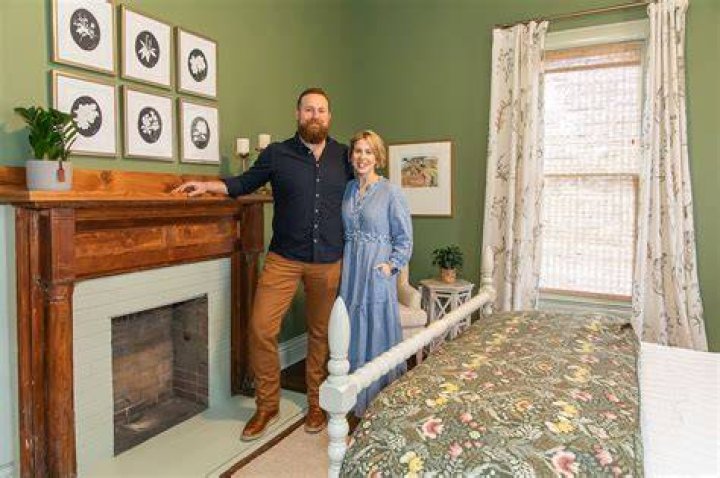 
Why Did HGTV Star Alison Victoria And Luke Harding Separate? Here Is What We Know 