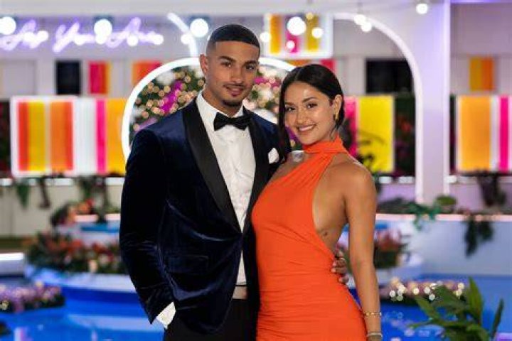 
Why do Love Island fans think Shaq and Olivia plotted Tanyel’s elimination in Season 9 Episode 25? 