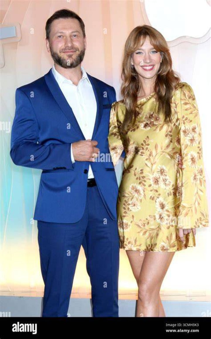 
Yael Grobglas And Her Husband Artem Kroupenev Welcomed A Beautiful Daughter 