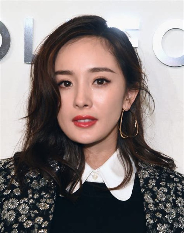Yang Mi Height, Weight, Net Worth, Age, Birthday, Wikipedia, Who, Nationality, Biography