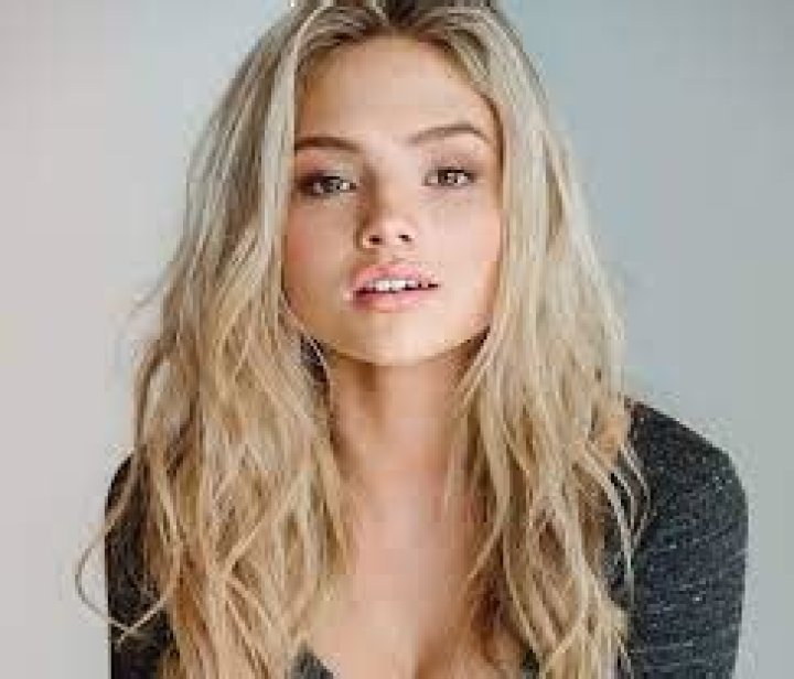 
‘Yellowstone’ New Addition Kai Caster Vacationed With Girlfriend Natalie Alyn Lind In Italy 
