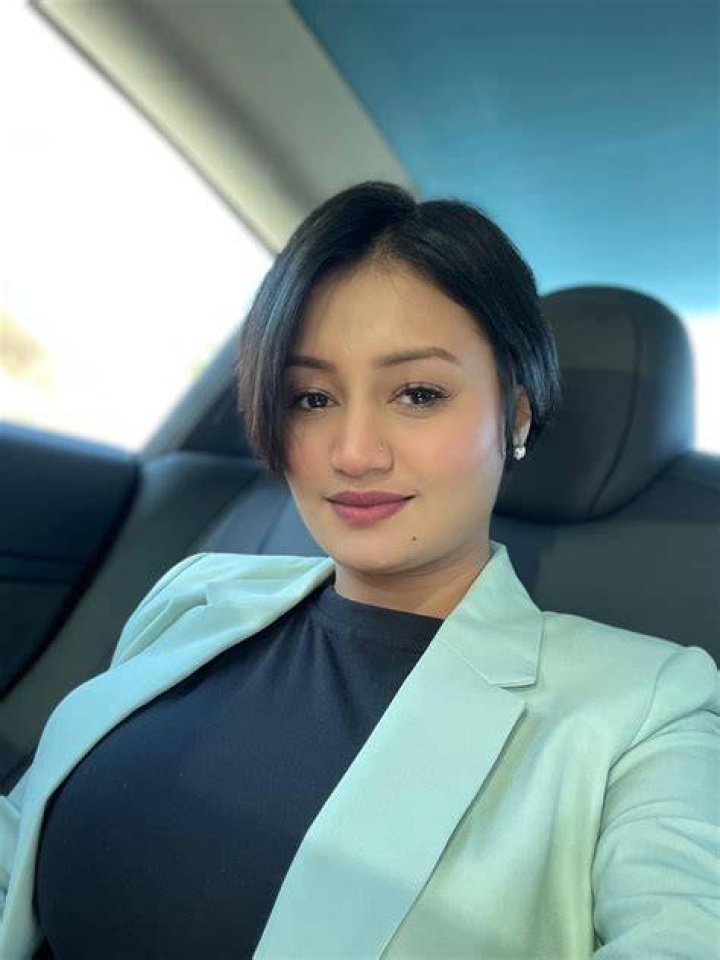 Zakia Bari Momo Height, Weight, Net Worth, Age, Birthday, Wikipedia, Who, Instagram, Biography